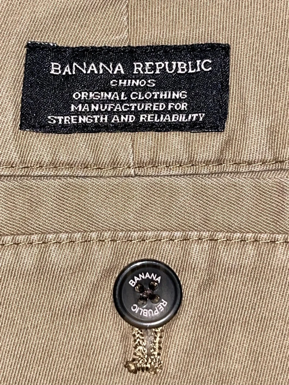 Banana Republic Men's Khaki Chino Pants